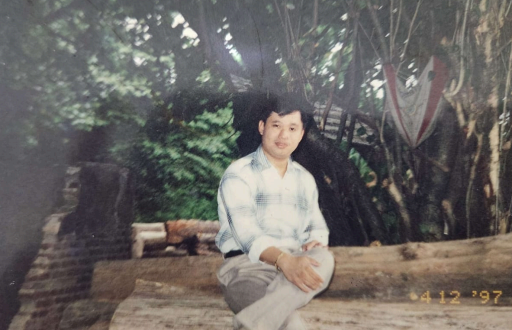 Founder of Indotropic Furniture – Pioneer of High-End Bali Furniture Indonesia