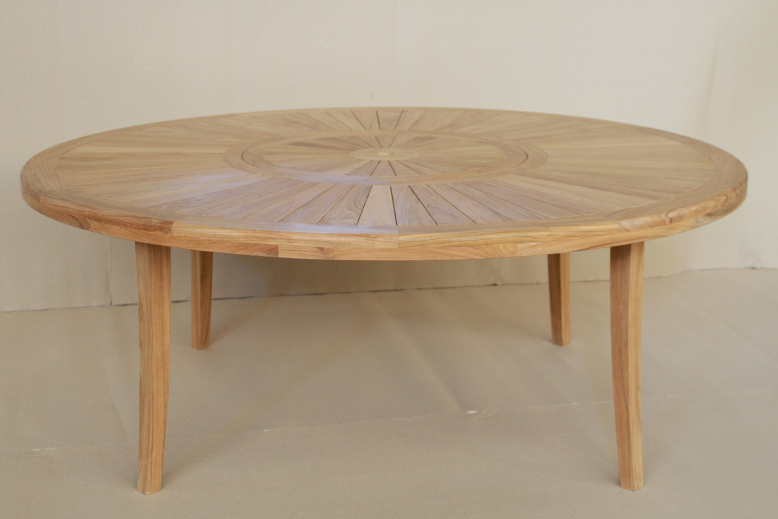 ardha-teak-round-dining-table-pedestal